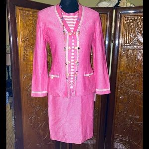 🎉💕St John 3 piece knit skirt suit💕